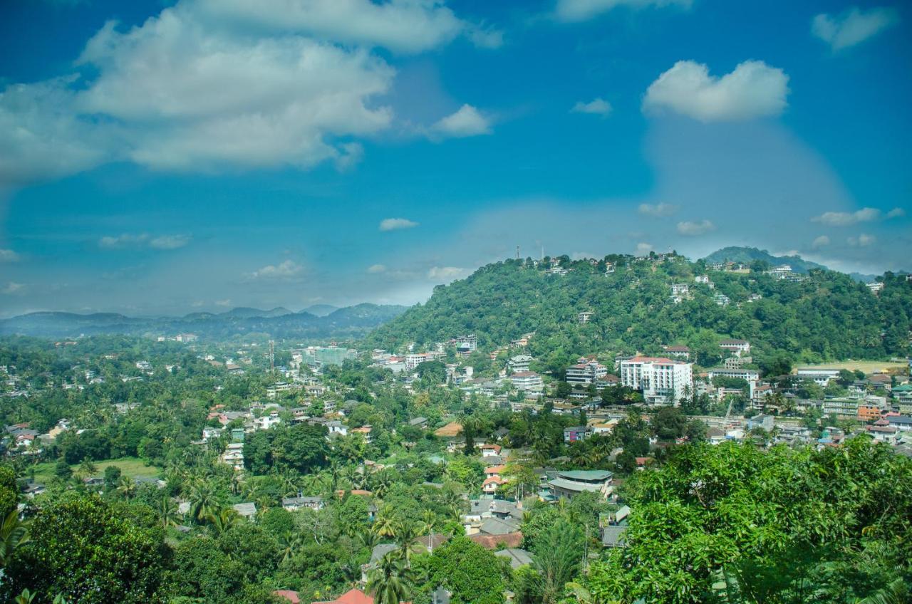 Angel Tower Bed and Breakfast Kandy Buitenkant foto