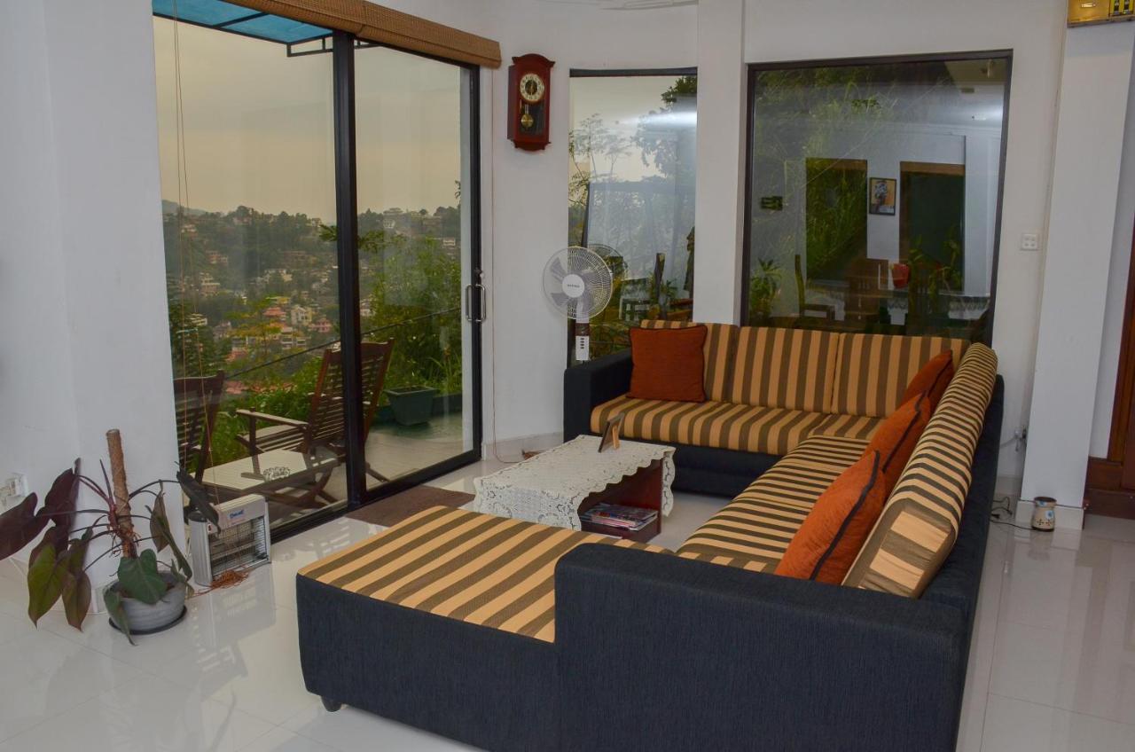 Angel Tower Bed and Breakfast Kandy Buitenkant foto