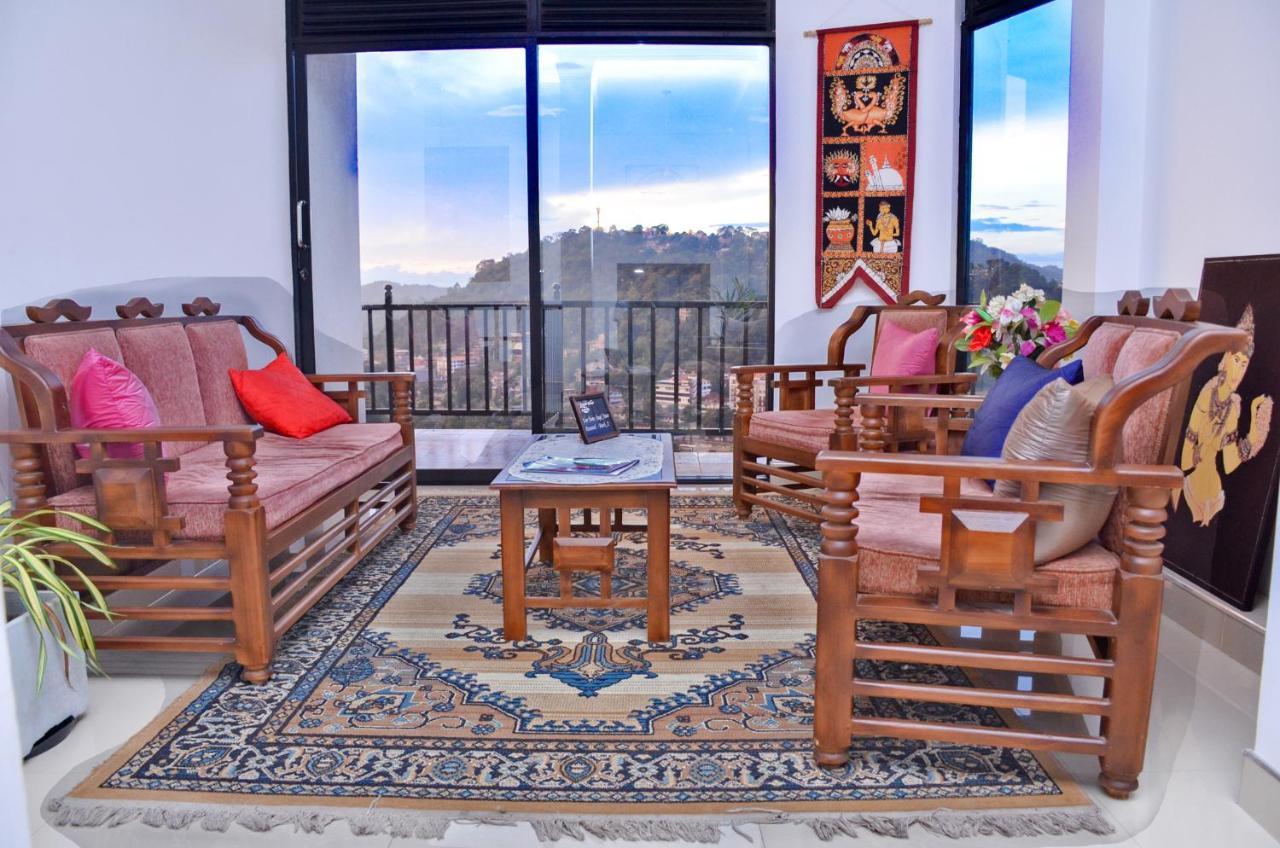 Angel Tower Bed and Breakfast Kandy Buitenkant foto