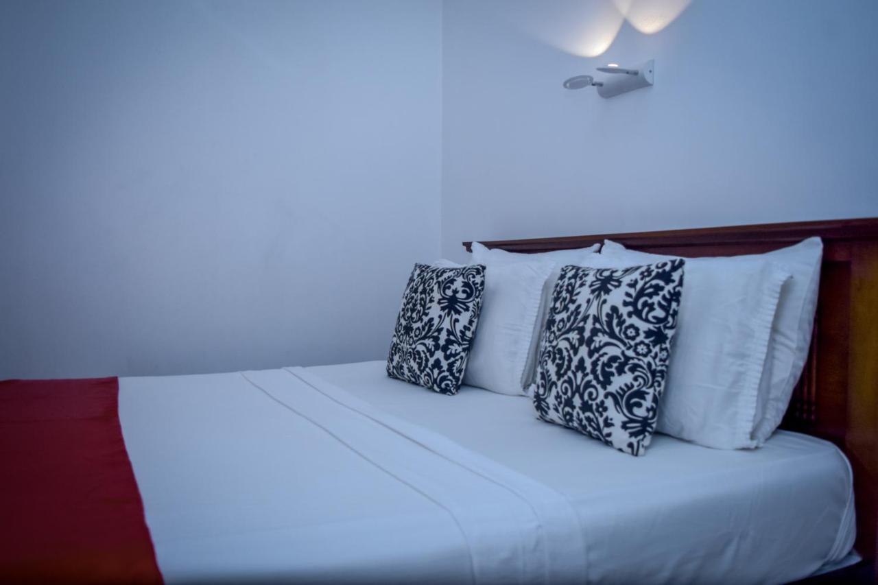 Angel Tower Bed and Breakfast Kandy Buitenkant foto